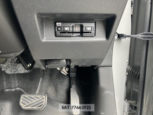 Suzuki JIMNY 2022-06 8652407-11