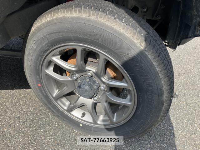 Suzuki JIMNY 2022-06 8652407-5