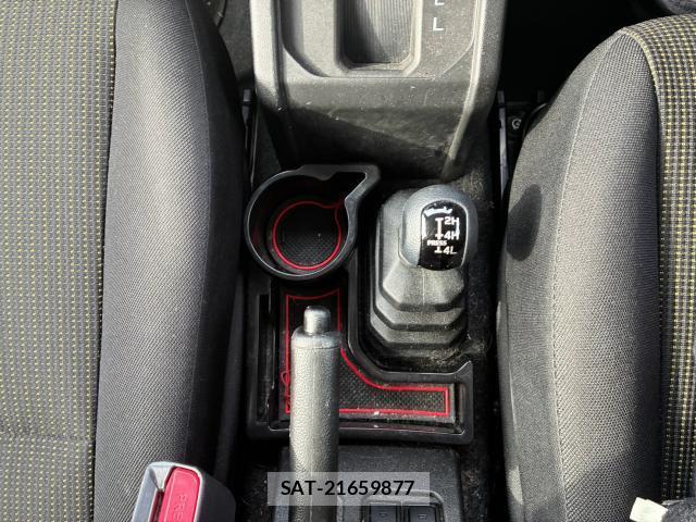 Suzuki JIMNY 2022-01 8652411-7