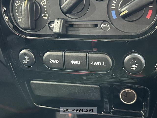 Suzuki JIMNY 2014-02 8652438-5