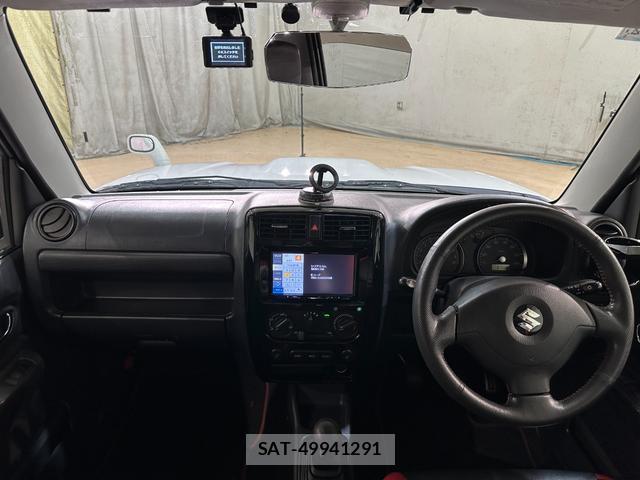 Suzuki JIMNY 2014-02 8652438-6