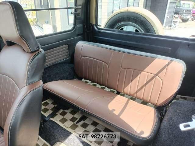 Suzuki JIMNY 1995 8653022-4