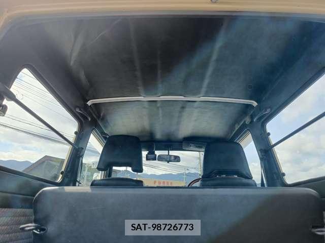 Suzuki JIMNY 1995 8653022-6