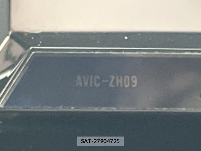 Suzuki JIMNY 2013-09 8653514-12