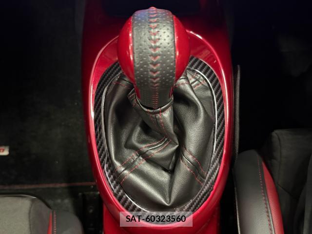 Nissan JUKE 2016-04 8647713-14