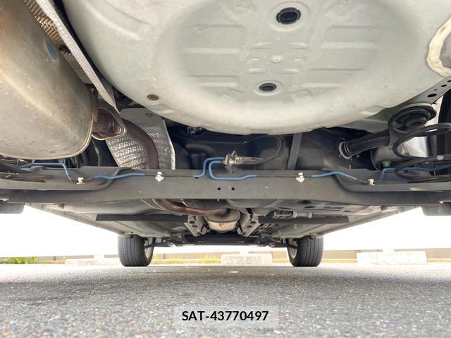 Nissan JUKE 2017-06 8650109-18
