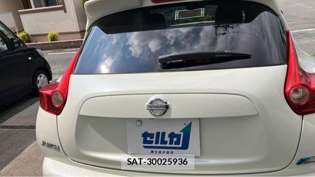 Nissan JUKE 2011-10 8651287-1