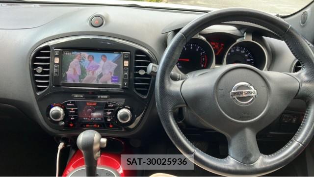 Nissan JUKE 2011-10 8651287-16