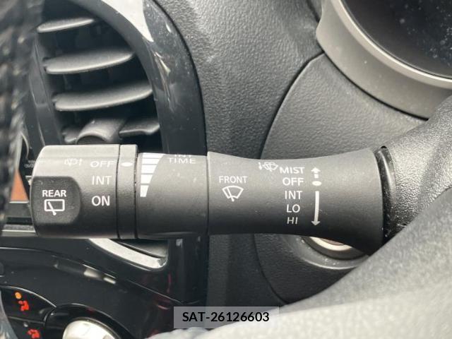 Nissan JUKE 2013-02 8653752-16