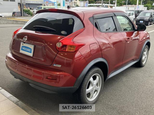 Nissan JUKE 2013-02 8653752-2