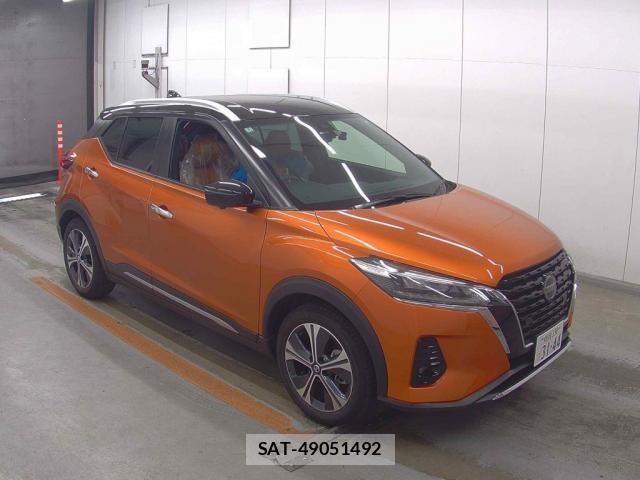 Nissan KICKS 2022-03 8650417-0