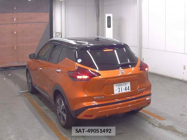 Nissan KICKS 2022-03 8650417-1