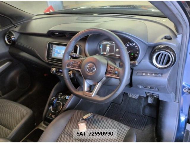 Nissan KICKS 2020-08 8652653-2