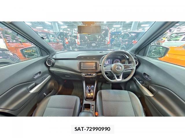 Nissan KICKS 2020-08 8652653-5
