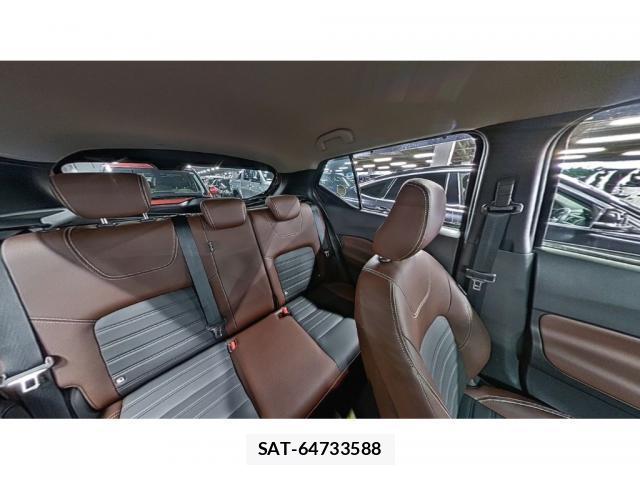 Nissan KICKS 2023-03 8652701-9