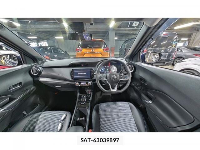 Nissan KICKS 2022-09 8652702-4