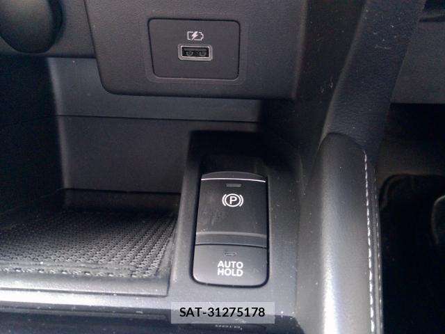 Nissan KIX 2023-04 8649371-13