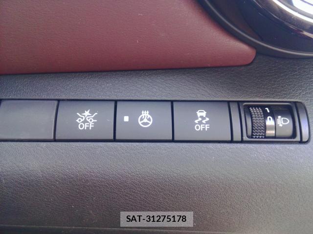 Nissan KIX 2023-04 8649371-14