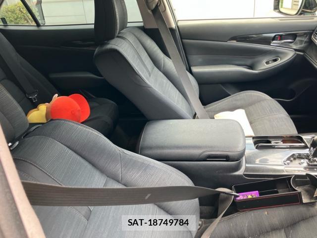 Toyota KLUGER HYBRID 2013-06 8648525-6