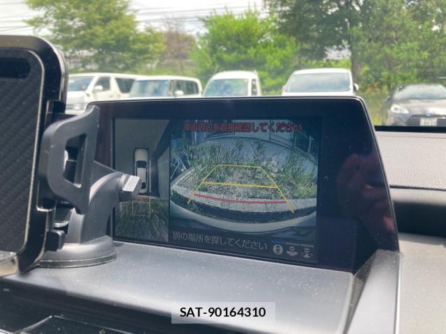 Toyota KLUGER HYBRID 2018-12 8652331-17