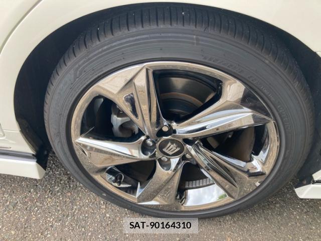 Toyota KLUGER HYBRID 2018-12 8652331-5