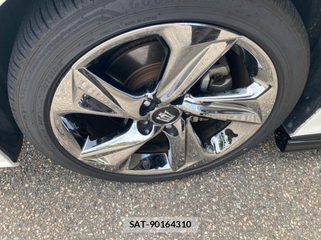 Toyota KLUGER HYBRID 2018-12 8652331-6