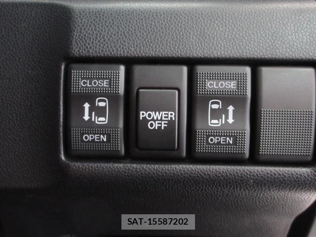 Nissan LAFESTA 2011-09 8653044-3