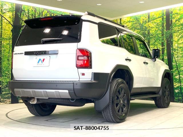 Toyota Land Cruiser 250 2024-08 8647214-17