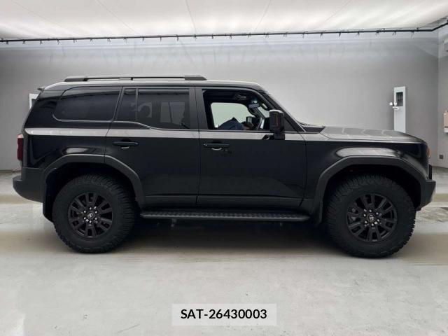 Toyota Land Cruiser 250 2024-08 8648994-3