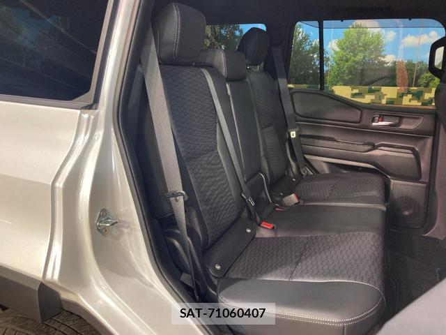 Toyota Land Cruiser 250 2025-03 8649857-8