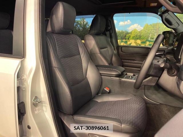 Toyota Land Cruiser 250 2025-07 8649871-8