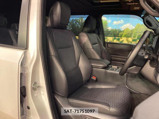 Toyota Land Cruiser 250 2025-03 8649872-8