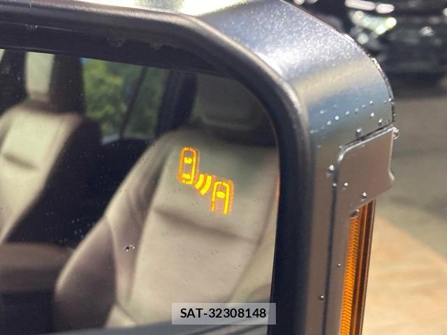Toyota Land Cruiser 250 2025-03 8649880-6