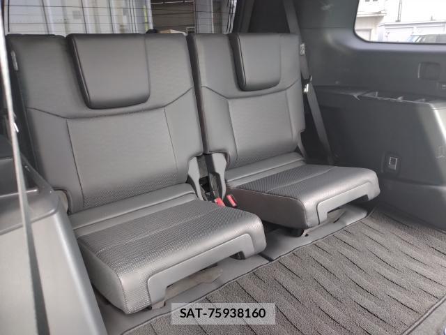 Toyota Land Cruiser 250 2025-03 8651153-11