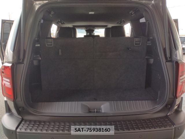 Toyota Land Cruiser 250 2025-03 8651153-12