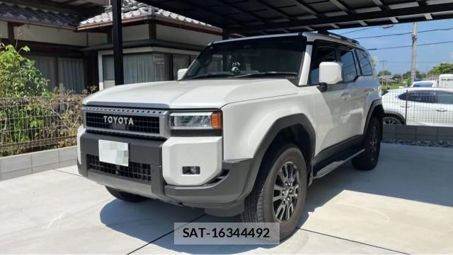 Toyota Land Cruiser 250 2025-09 8651330-0