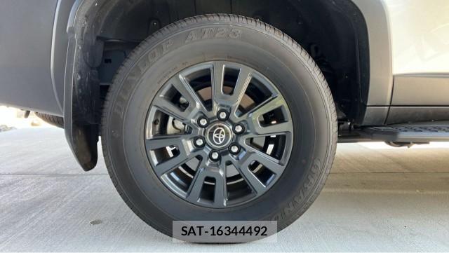 Toyota Land Cruiser 250 2025-09 8651330-8