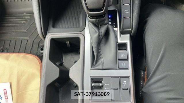 Toyota Land Cruiser 250 2025-08 8651379-14