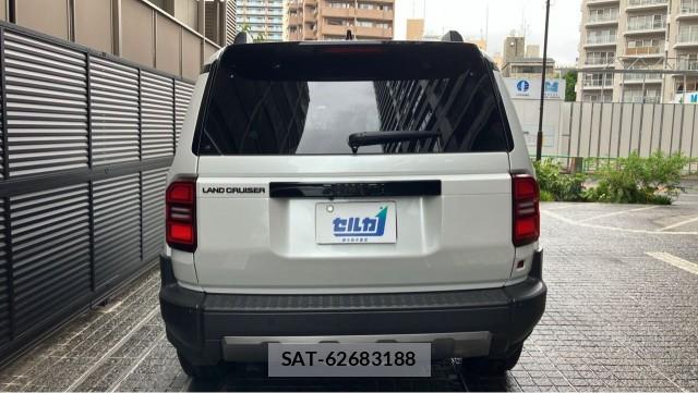 Toyota Land Cruiser 250 2024-10 8651400-1