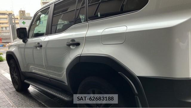 Toyota Land Cruiser 250 2024-10 8651400-10