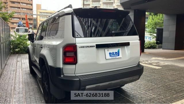 Toyota Land Cruiser 250 2024-10 8651400-13