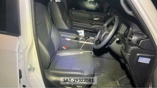 Toyota Land Cruiser 250 2024-09 8651478-5