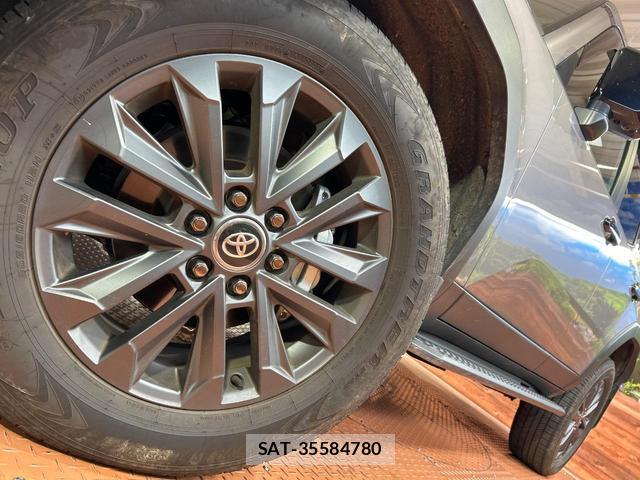 Toyota Land Cruiser 250 2025-08 8652172-13