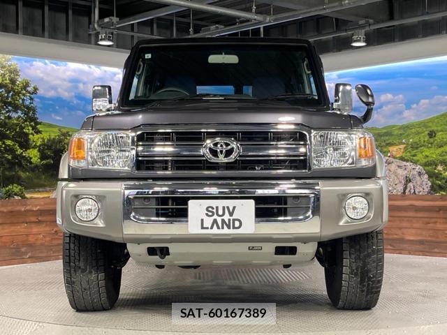 Toyota Land Cruiser 70 2014-09 8647943-14