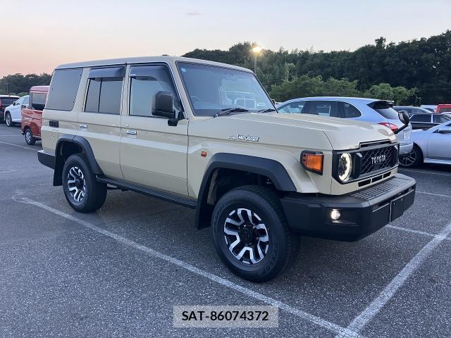Toyota Land Cruiser 70 2025-12 8648811-0