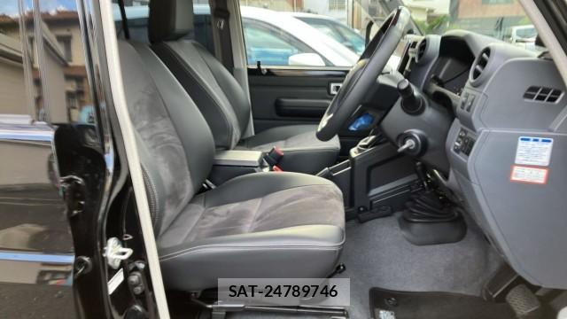 Toyota Land Cruiser 70 2025-09 8651366-5