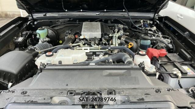 Toyota Land Cruiser 70 2025-09 8651366-7