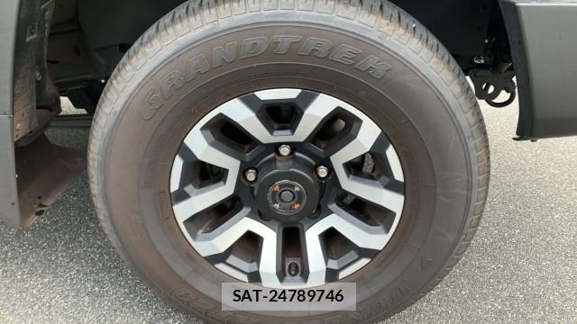 Toyota Land Cruiser 70 2025-09 8651366-8