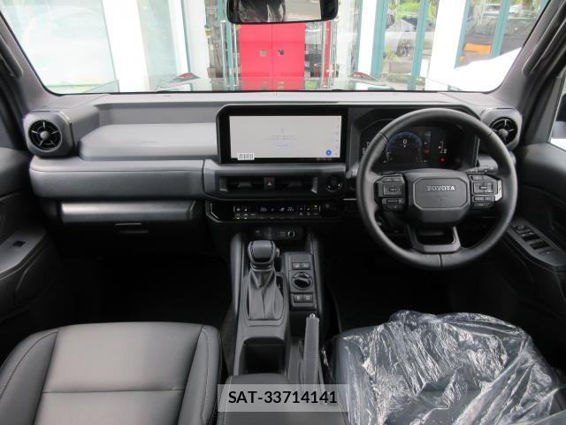 Toyota Land Cruiser FJ 2026-07 8649393-13