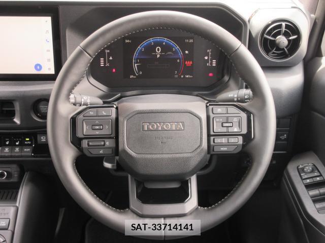 Toyota Land Cruiser FJ 2026-07 8649393-17